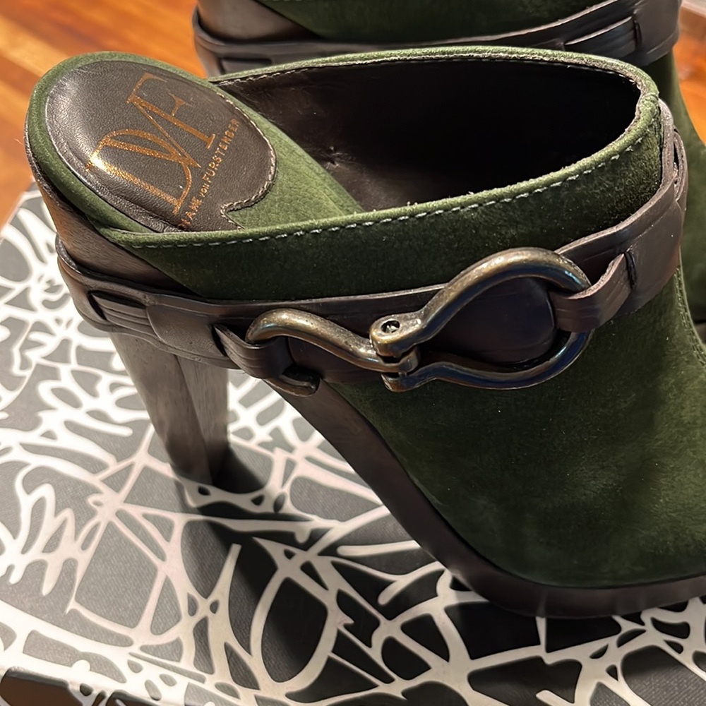 DVF Gorgeous Fawn Clog size 7.5 - Picture 6 of 9